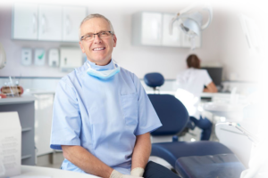 Read more about the article What is the difference between a general dentist and a dentist?